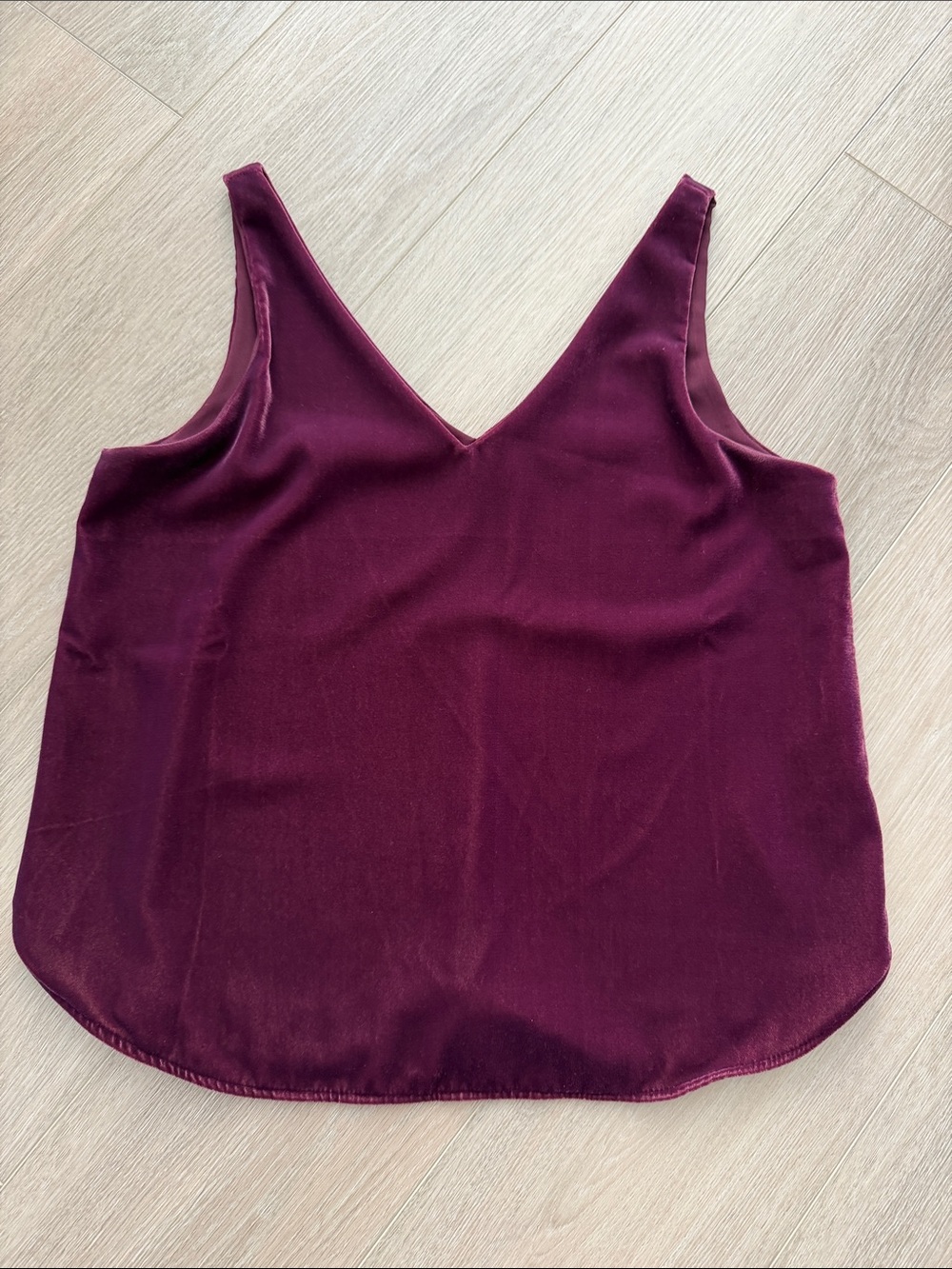 LOFT Velvet V‑Neck Cami Tank Top - Burgundy